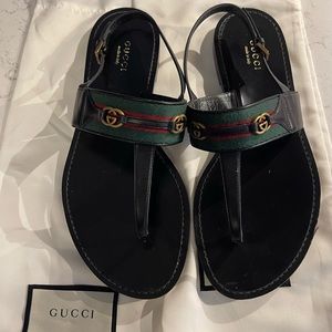 GUCCI sandals. Size 38.5 = 8.5 US